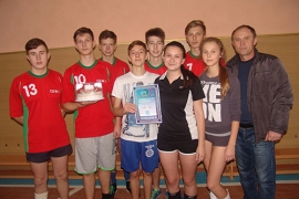 Рождественский турнир по волейболу прошёл в средней школе №1 Старых Дорог
